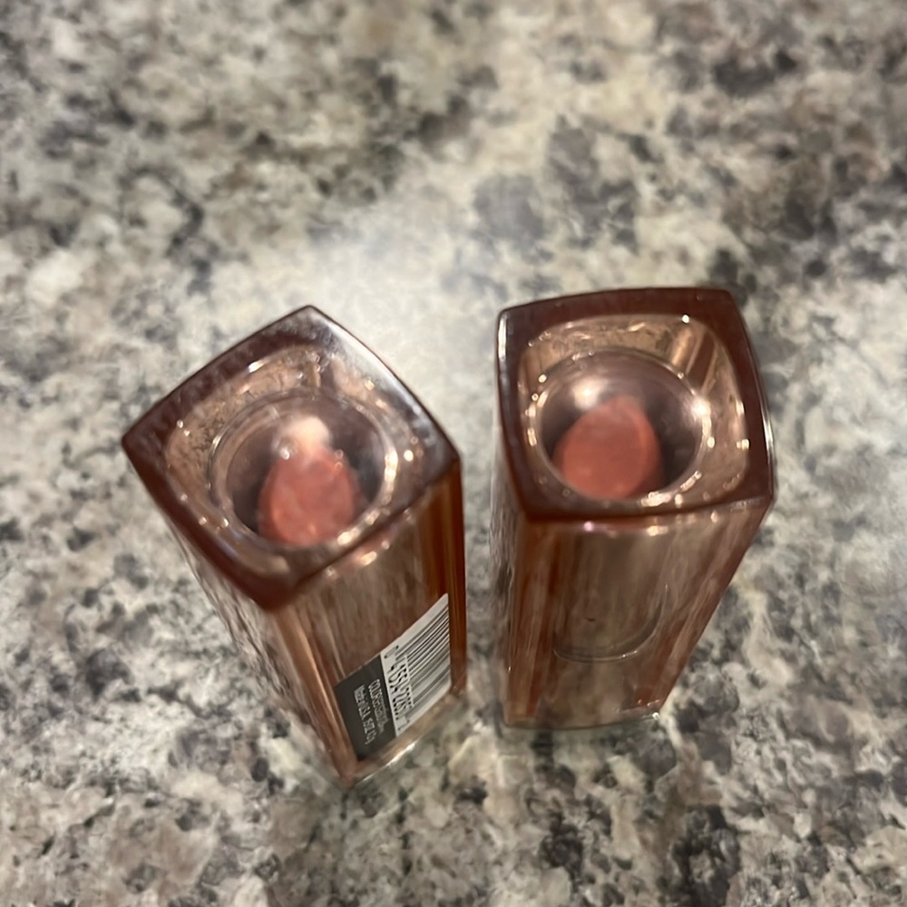 L’Oreal lipstick (2) in Pearly Pink #720